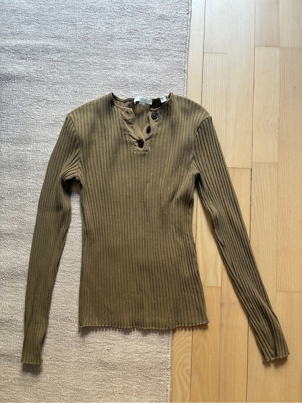 Vince Olive Ribbed Henley Long-Sleeve Top